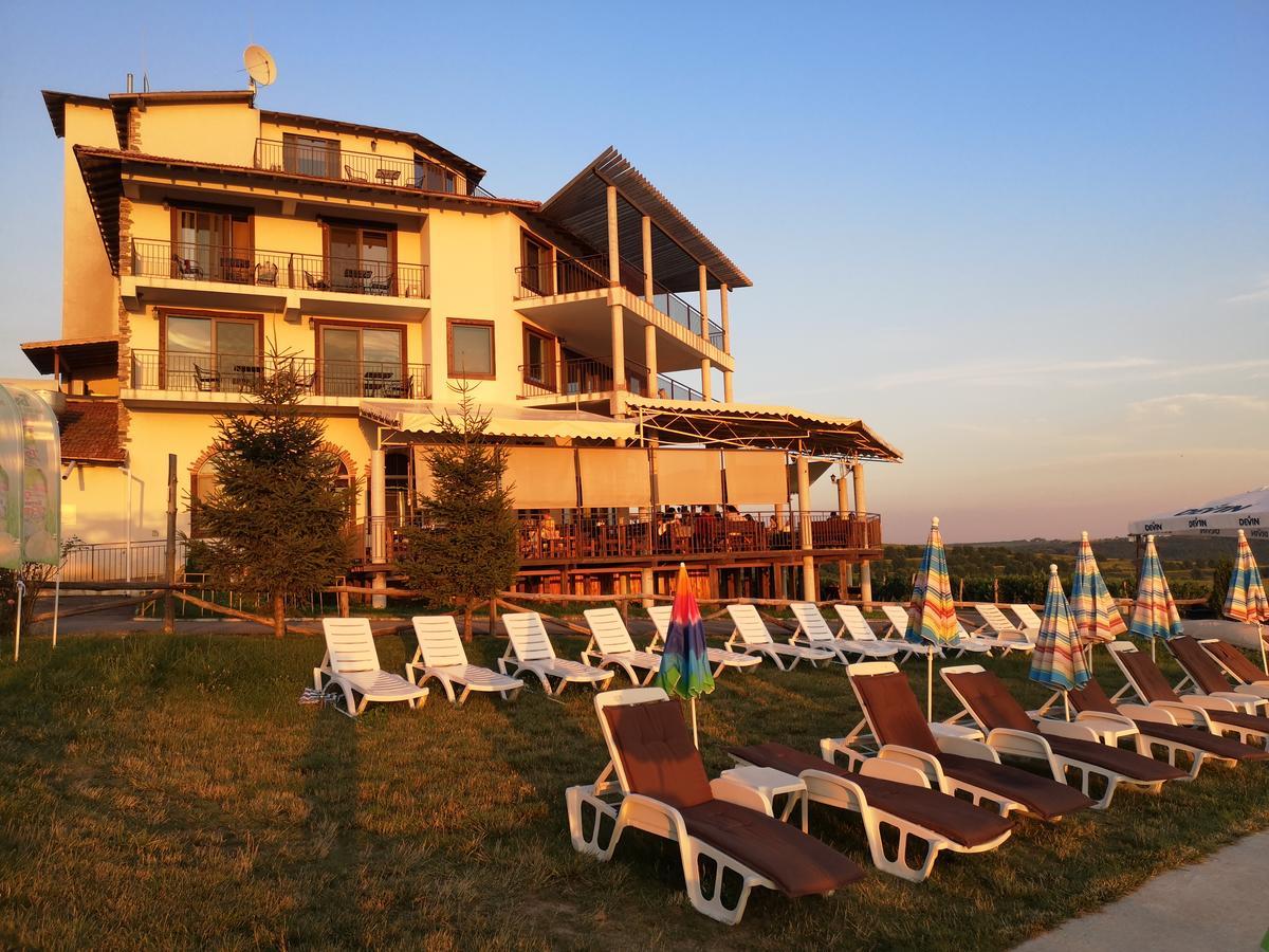 Seven Generations Winery Hotel Mechka Ngoại thất bức ảnh